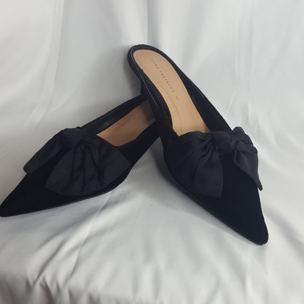 Black Zara Velvet Kitten Heel Mules / Slides